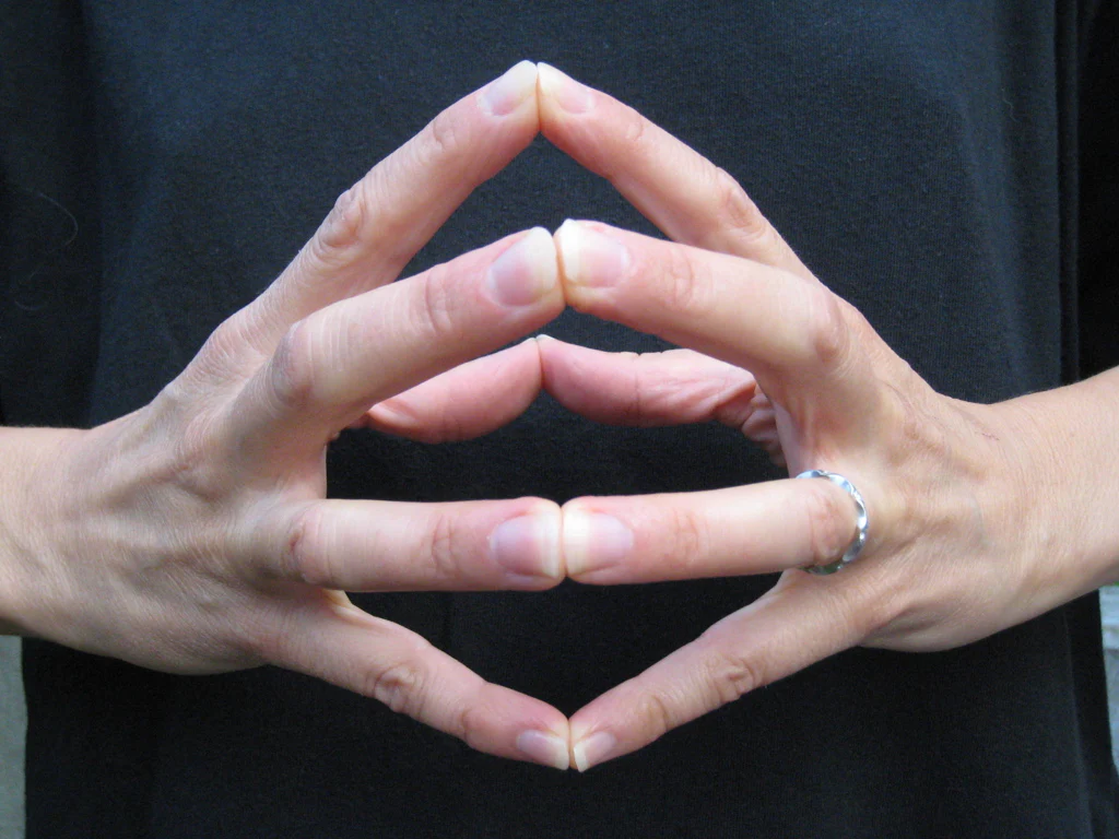 7 Powerful Mudras for Stress Relief and Hormone Balance