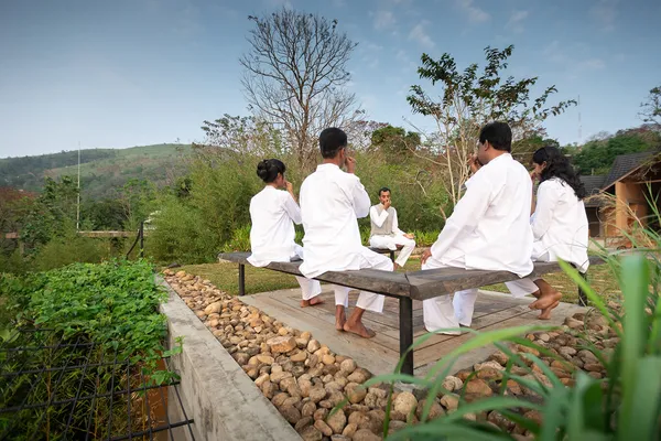 meditation retreat
