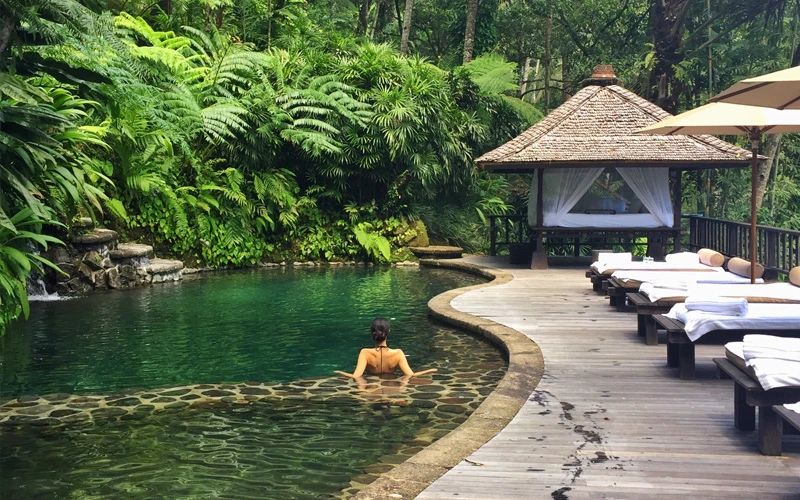 Top 15 Hormone Health Retreat Centers for Women’s Rejuvenation