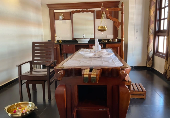 nira wellness retreat-hormone health retreat