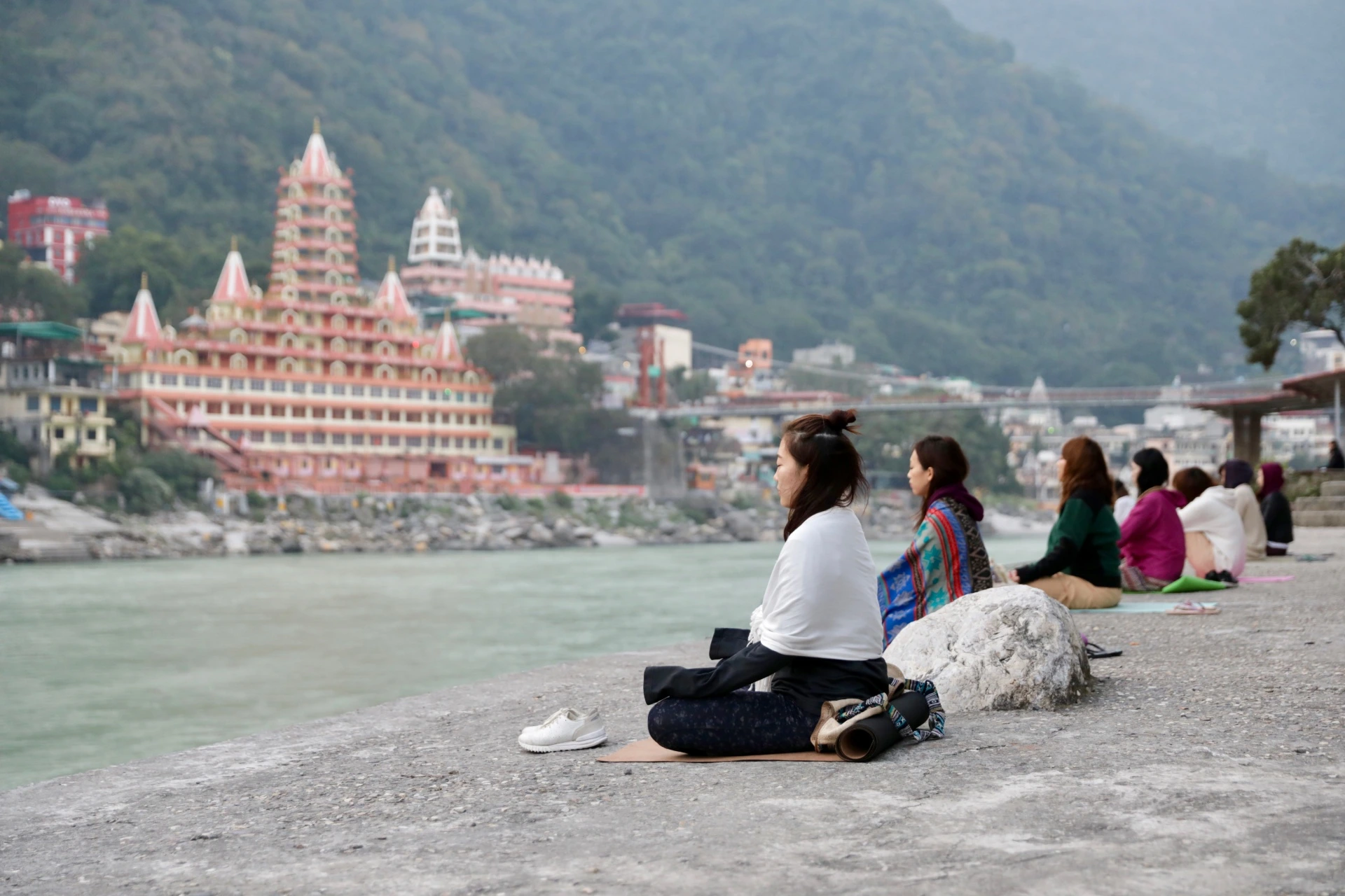 Wellness Retreats in Rishikesh: Holistic Healing through Ayurveda & Naturopathy